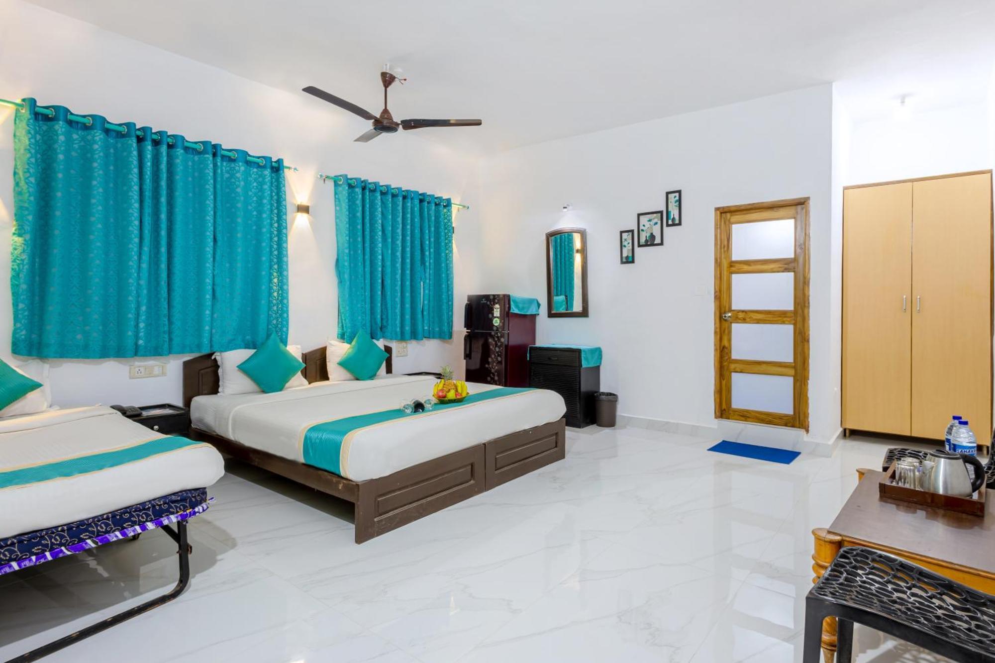 Baga Fantacia Beach Inn Calangute Exterior foto